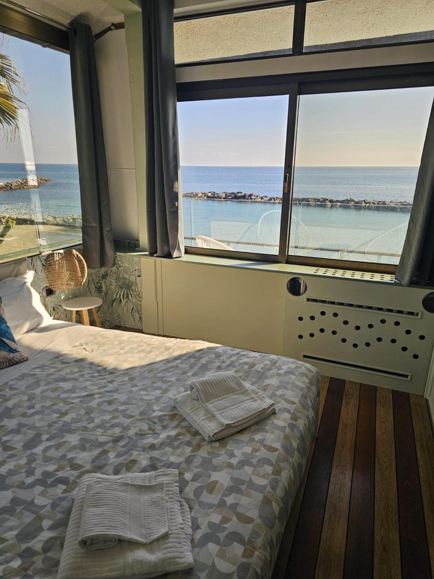 Villa Rita Sea Front View Sanremo - Parcheggio Gratuito In Struttura Buitenkant foto